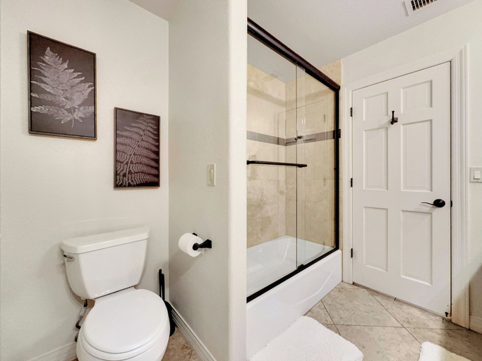 Bathroom 4, Oleander Chandler/ocotillo, Maricopa