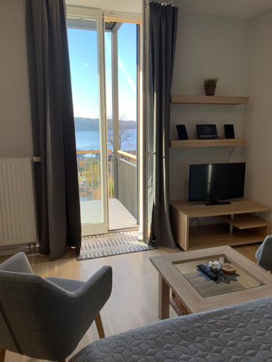 Others 3, Einraumapartment mit Seeblickbalkon, Ostprignitz-Ruppin