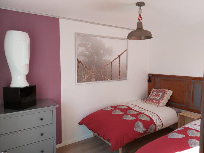 Bedroom 5
