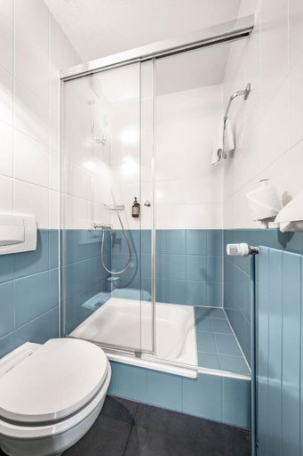 Bathroom 5