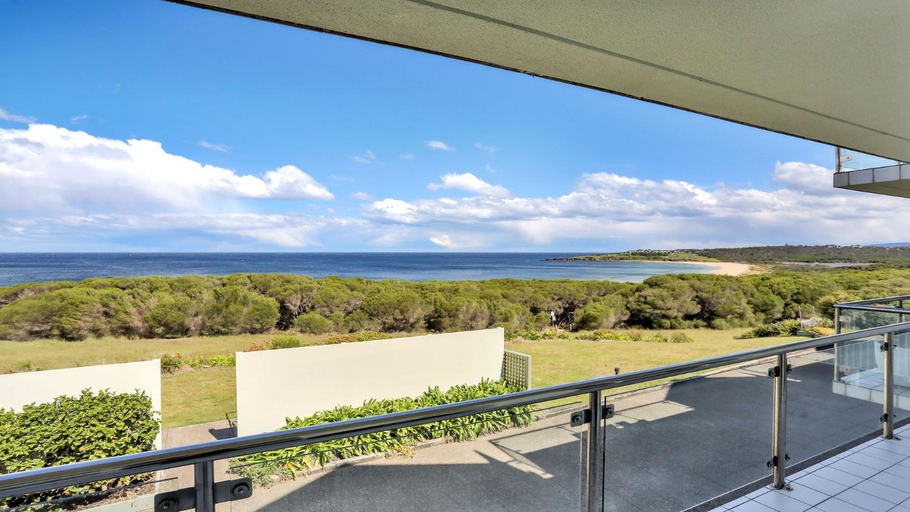 Others 2, Unit 3 18 Surf Circle Tura Beach, Bega Valley