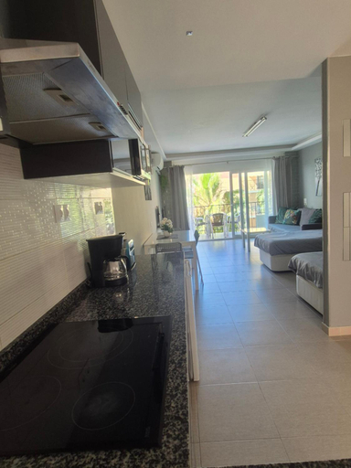 2, Studio in city, Málaga