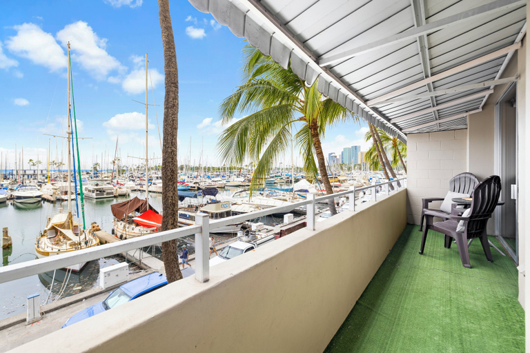 Food & Drinks, Ilikai Marina 1Bedroom, Honolulu