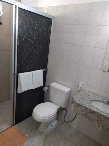 Bathroom 4, Patipe Praia Hotel, Canavieiras
