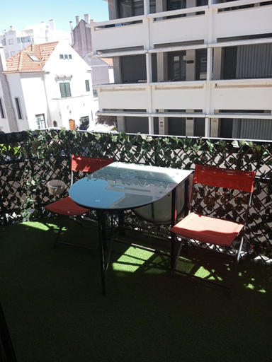 Others 4, Costa by the Beach, Almada