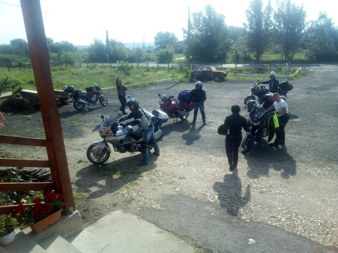 Others 3, Pensiunea Armand, Supuru De Jos