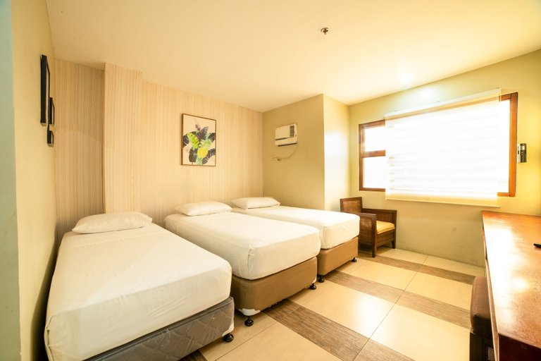Bedroom 2, LEVEL007 HOTELS AND RESORTS INC, Tagbilaran City