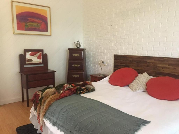 Others 4, Eumundi Guesthouse and B&B, Maroochy