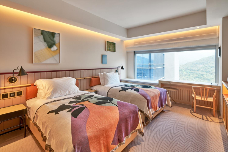 Bedroom 13