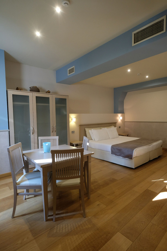 Bedroom 22