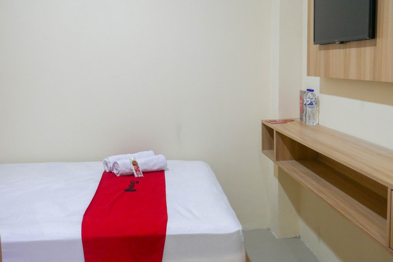 Bedroom 8