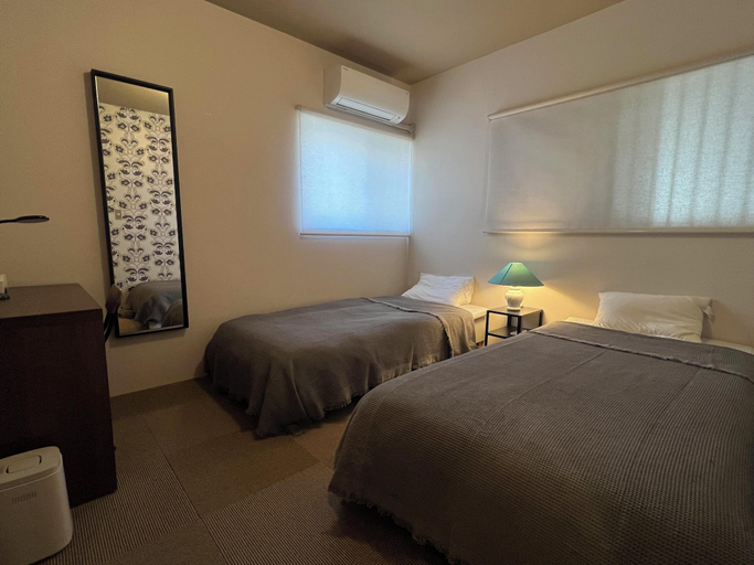 Bedroom 2, Assi House, Yufu