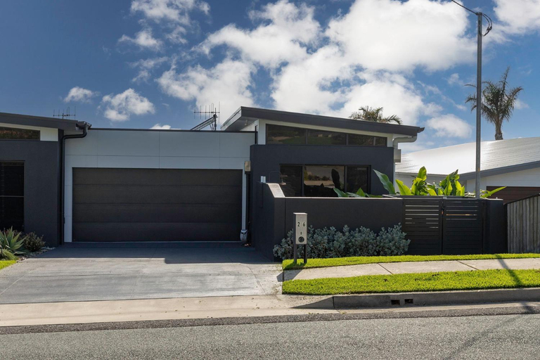 Others 1, 26B Seaview St, Great Lakes