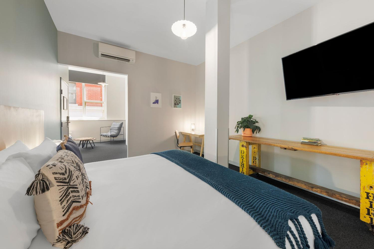 Bedroom 13
