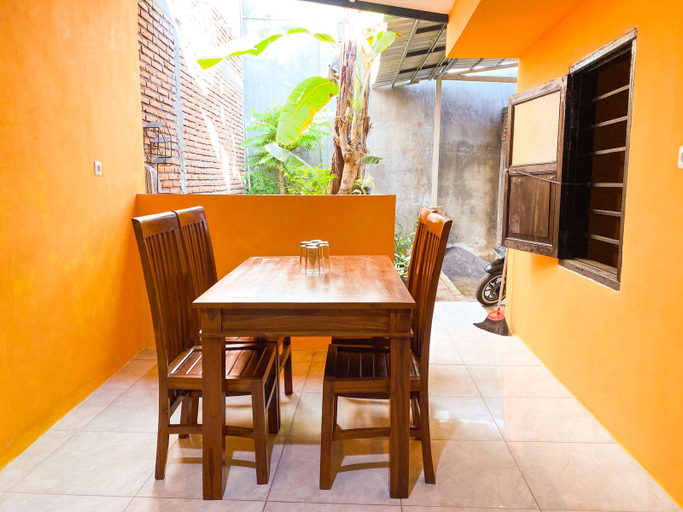 Others 5, Villa Satita, Malang