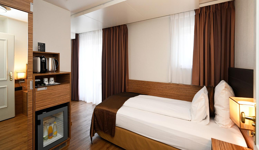 Bedroom 10