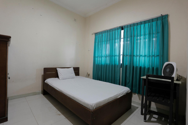 Bedroom 3, Hotel O Rumah Kost Kita Tarakan, Tarakan