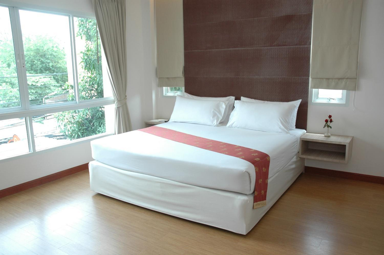 Bedroom 10