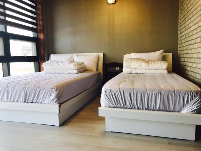 Bedroom 2, White Windmill Guesthouse, Muan