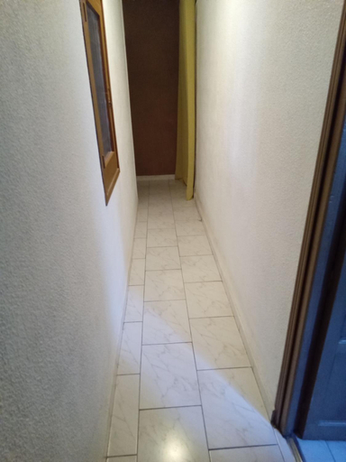 Facilities 3, Penthouse 1, Granada