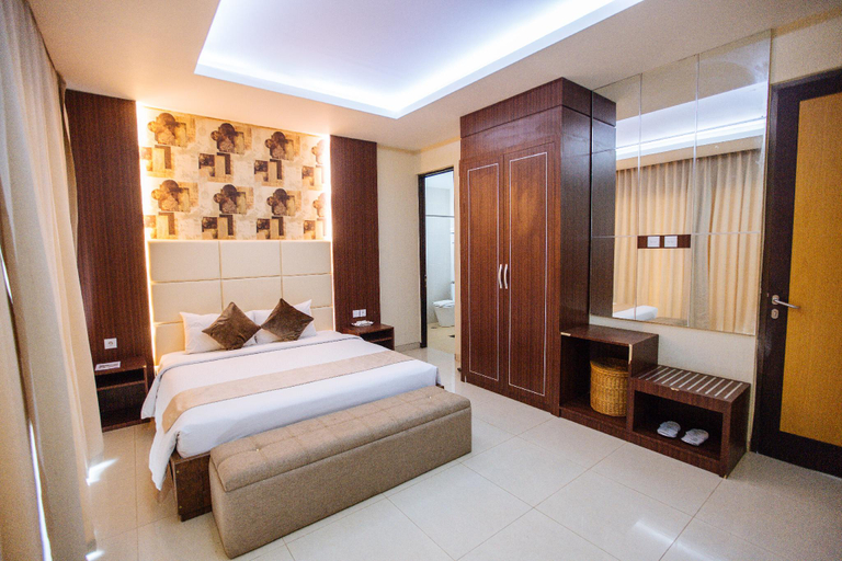 Bedroom 12