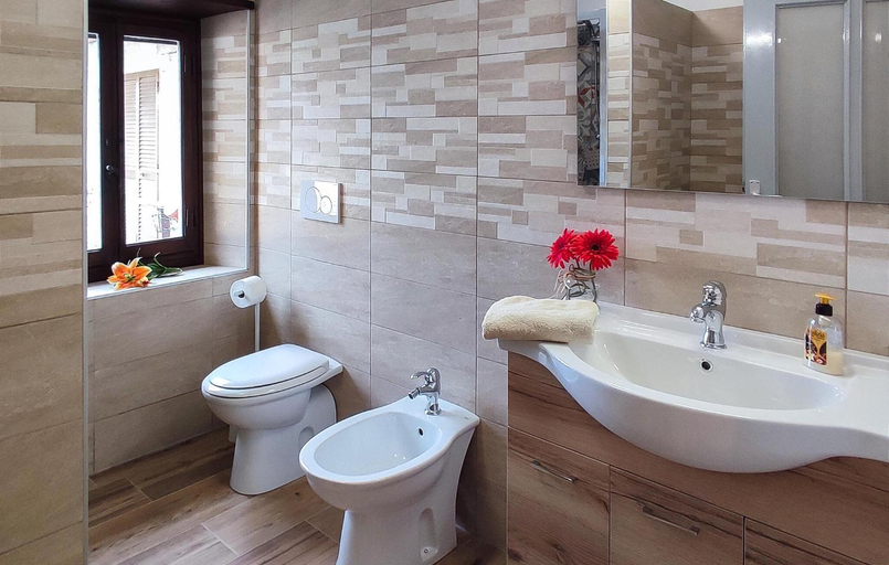 Others 3, Lovely Home In Marliana With Wifi, Pistoia