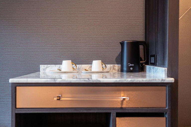 Amenities 10