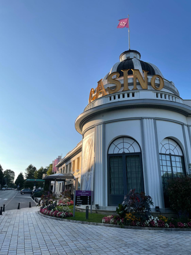 Le Grand Chalet, Orne