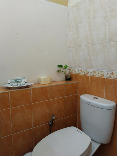 Bathroom 8