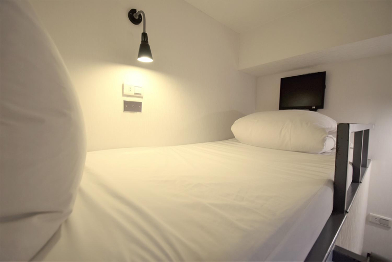 Bedroom 24