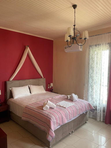 Others 2, Nirvana Hotel, Thessaly