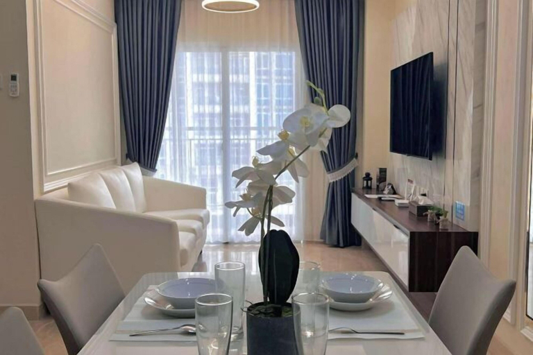Dining Room 24