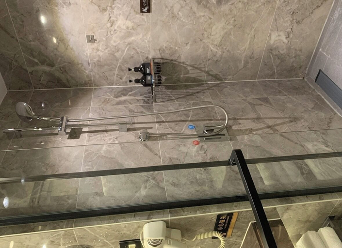 Bathroom, Huabao sports exhibition hotel, Jiangmen