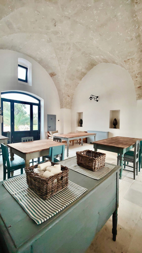 Food & Drinks, masseria celeste, Brindisi