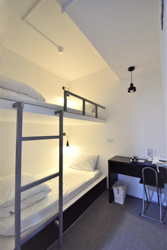 Bedroom 6