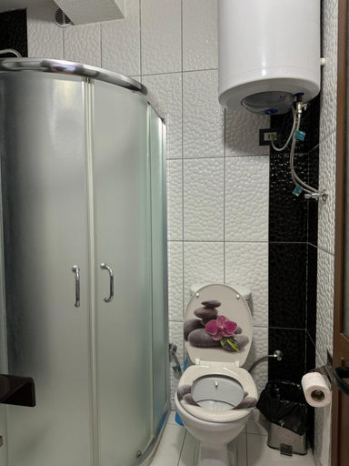Bathroom 7