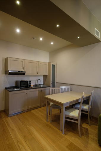 Dining Room 14