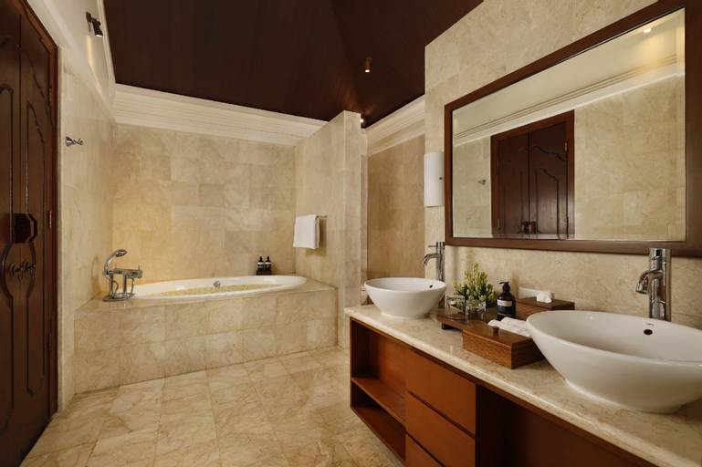 Bathroom 5