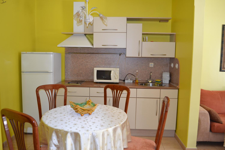 Others, Hotel Perla, Gorna Orhyahovitsa