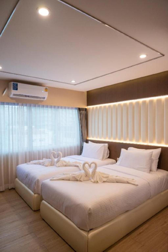 Bedroom 8