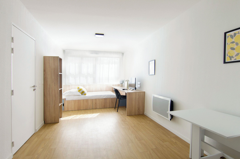 Bedroom 2, Sweetly I-Art Gradignan - Bordeaux Sud, Gironde