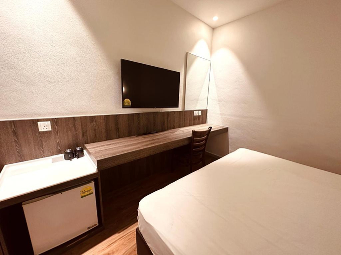 Bedroom 9