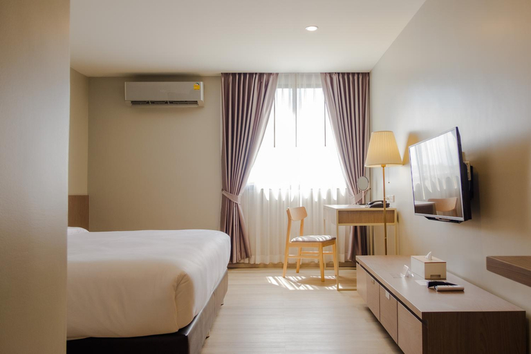 Bedroom 6
