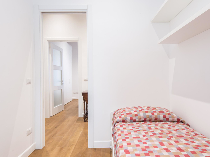 Bedroom 3, RSH San Cosimato Luxury Bright Apartment, Roma