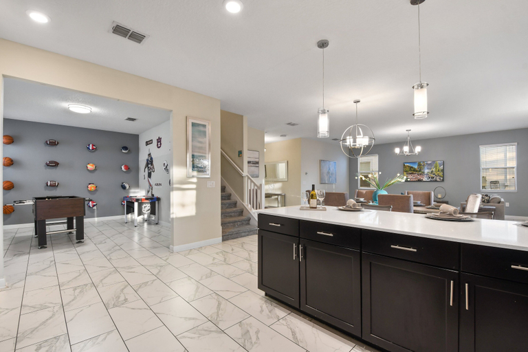Food & Drinks 5, Green View Villa: 6 Beds, Pool & Resort Access, Osceola