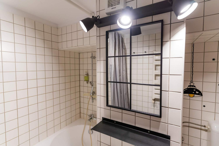 Bathroom 1, Rezident, Municipiul Bucuresti