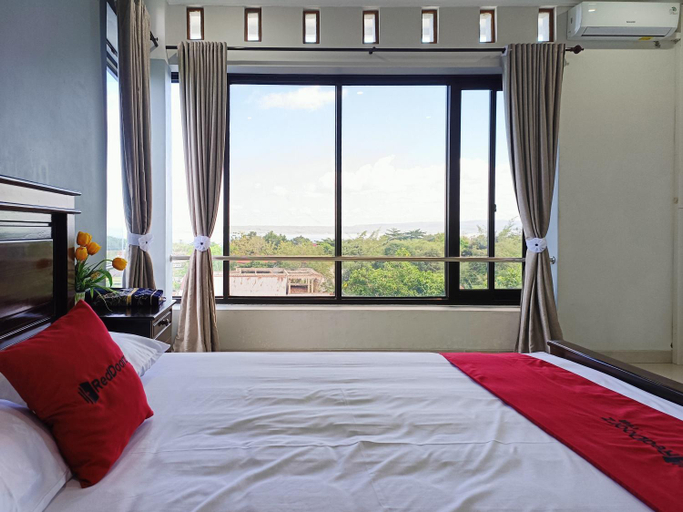 Bedroom 18