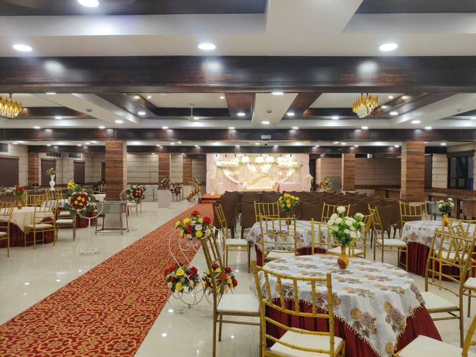Food & Drinks 5, The Byke Om Celebrations, Bhopal