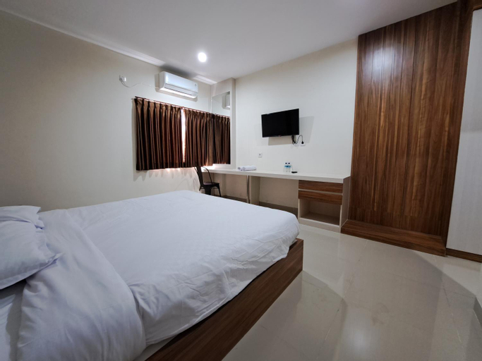 Bedroom 14