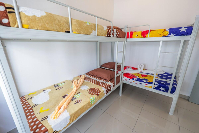 Bedroom 2, Airport #KLIA#KLIA2#MitsuiBrandOutlet#Landed House, Sepang